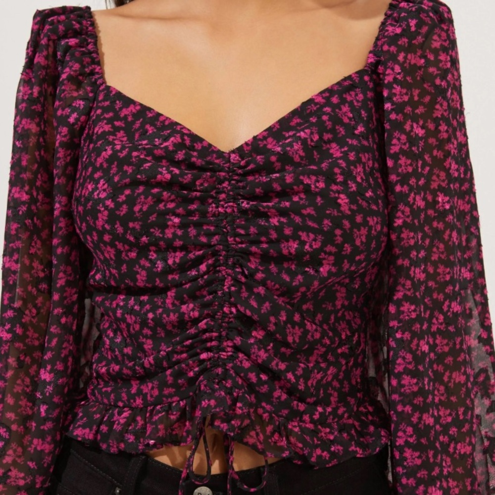 ASTR Floral Ruched Blouse - Black and Pink